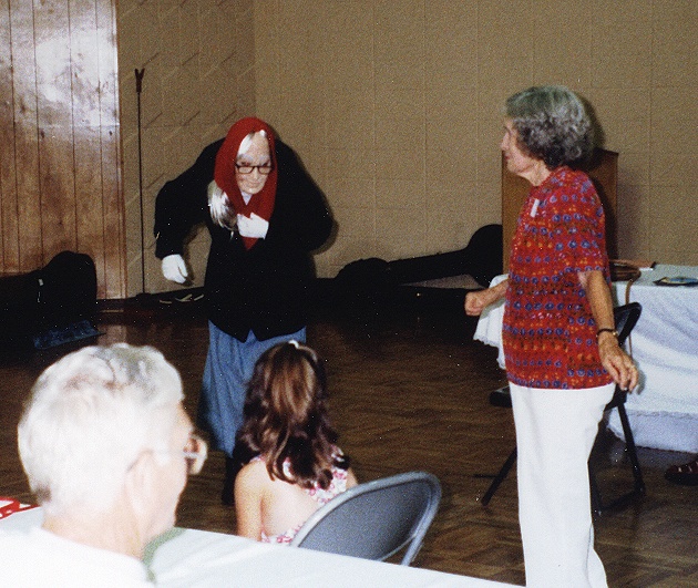  Dancers during reunion entertainment 
